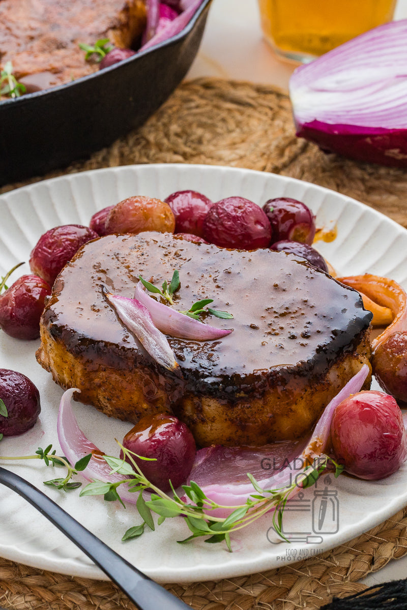 Glazed pork chops