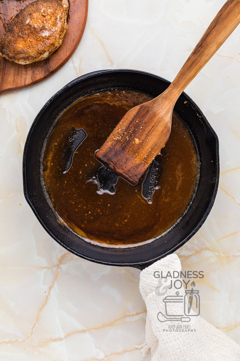 Glazed pork chops