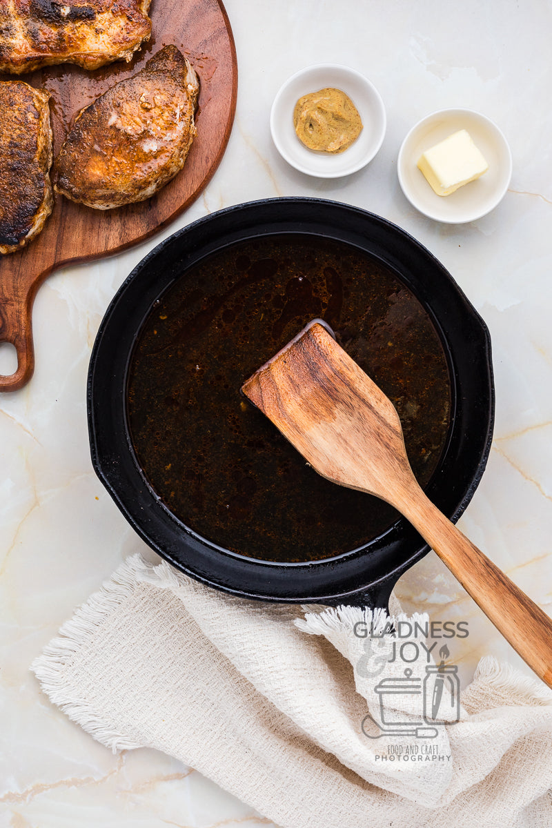 Glazed pork chops