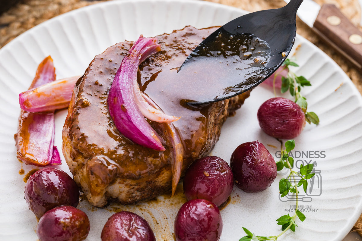 Glazed pork chops