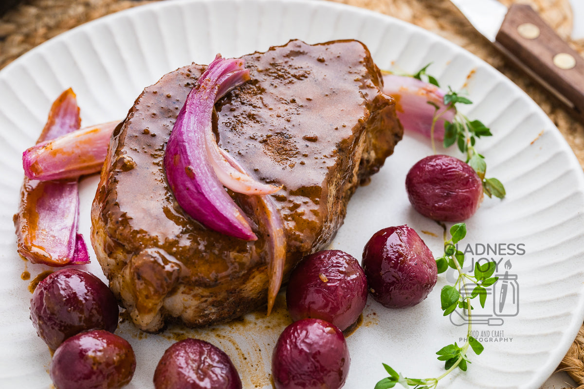 Glazed pork chops