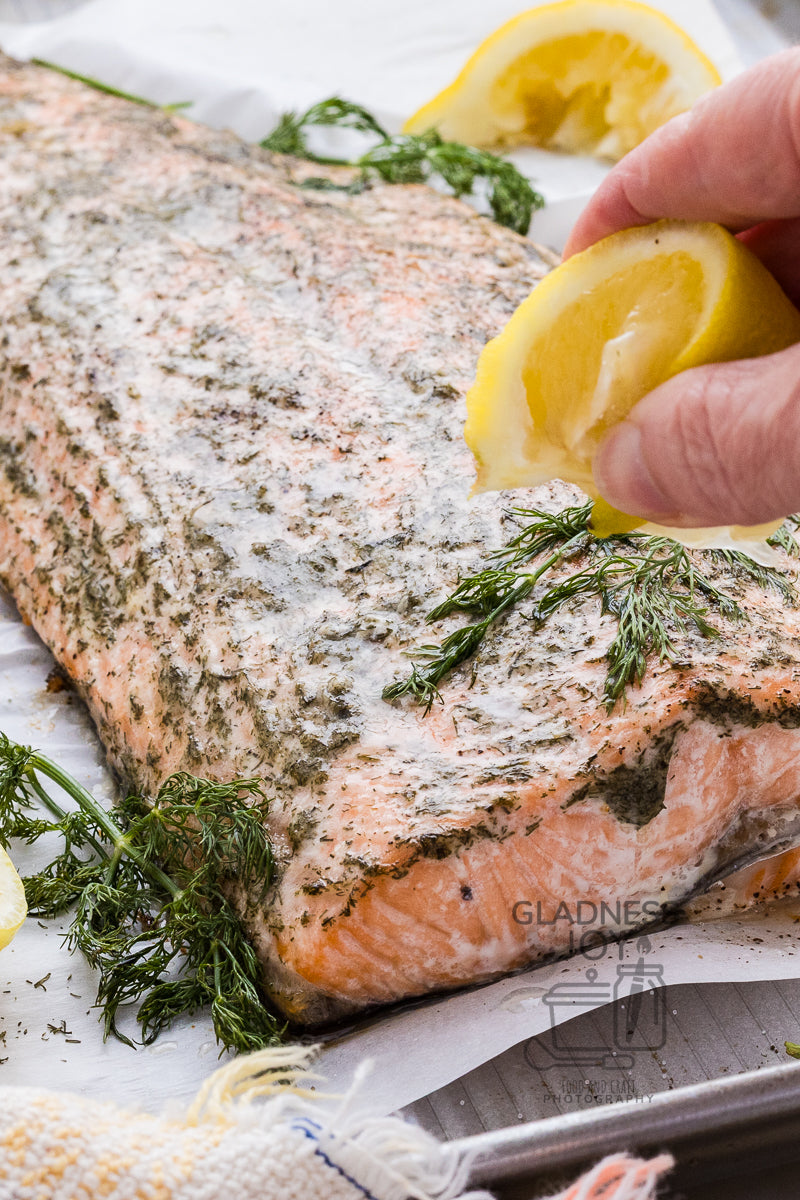Salmon with Lemon and Dill