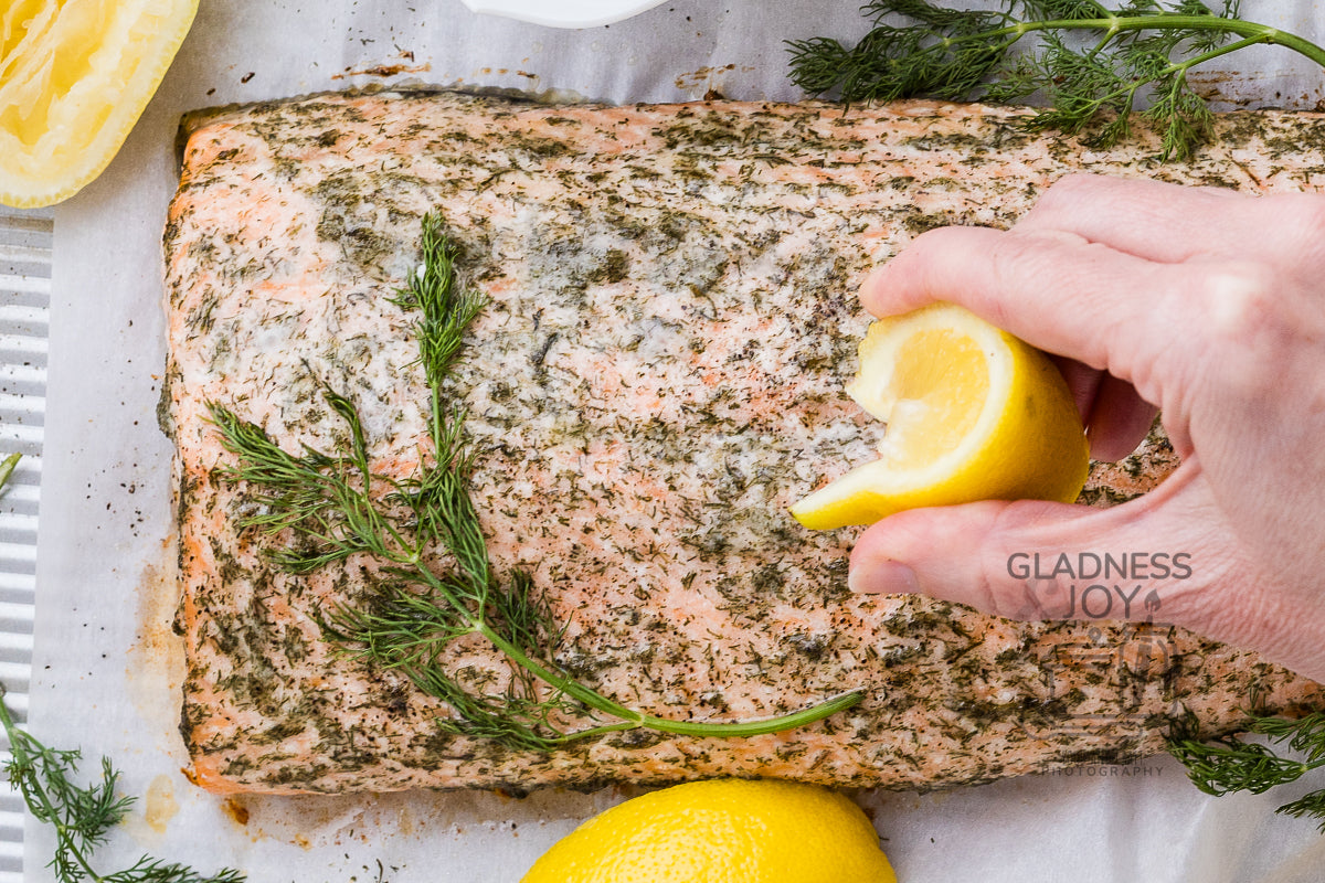 Salmon with Lemon and Dill