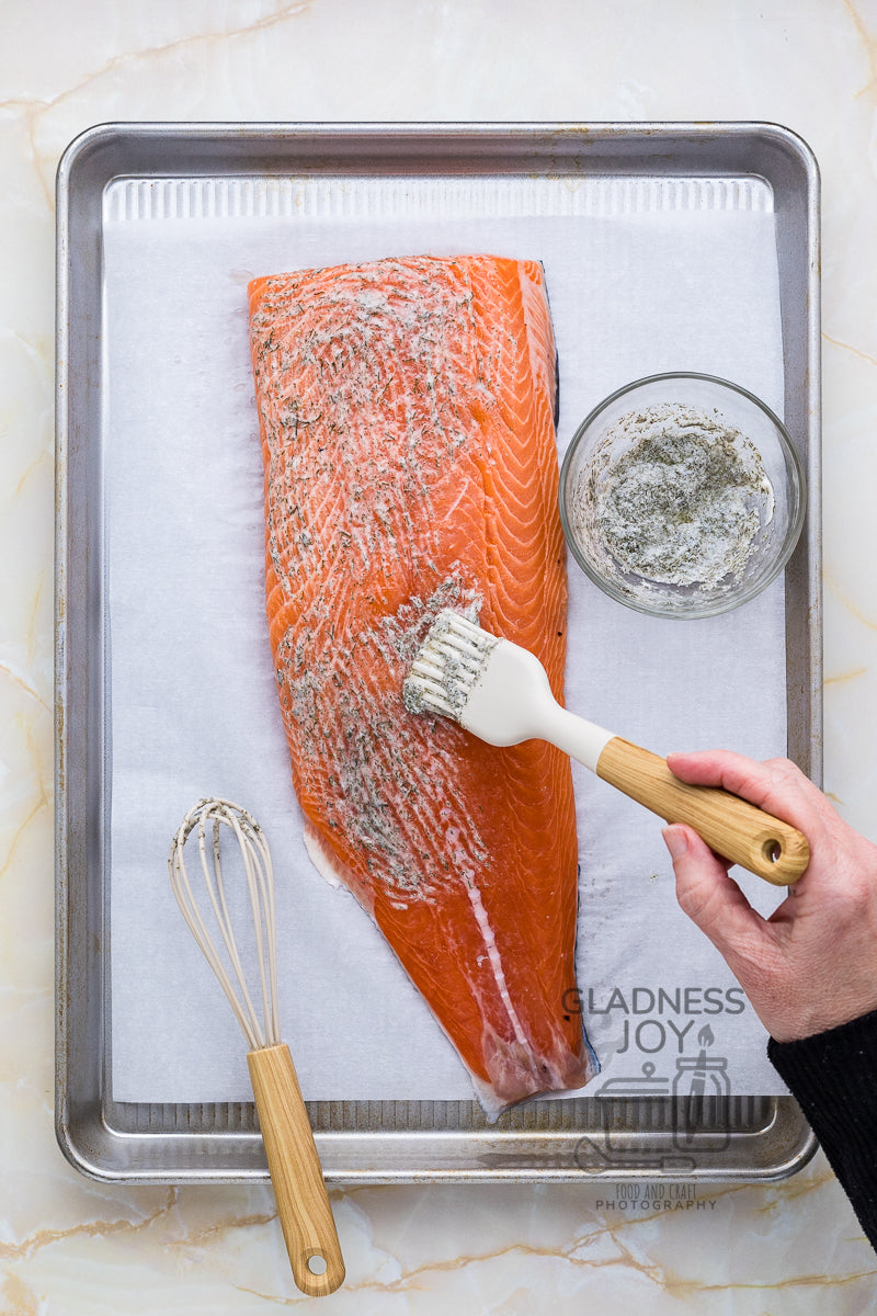 Salmon with Lemon and Dill