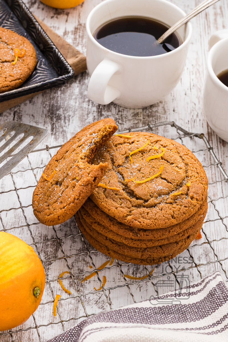 Soft Molasses Cookies