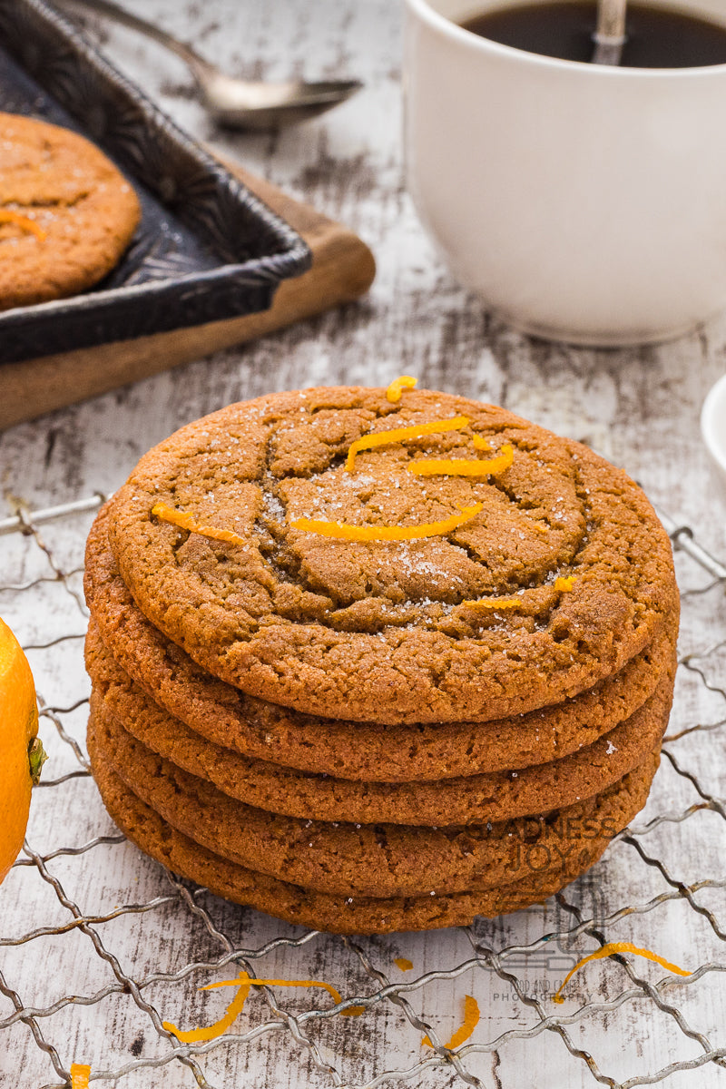 Soft Molasses Cookies