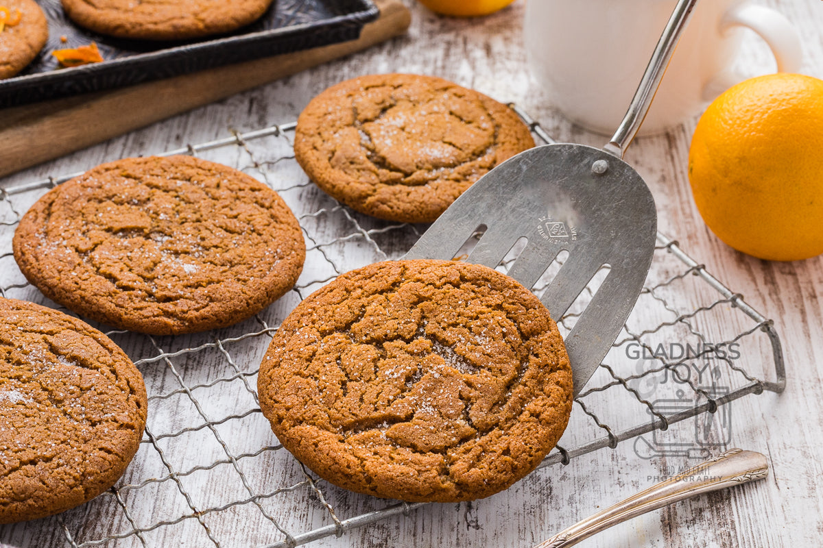 Soft Molasses Cookies