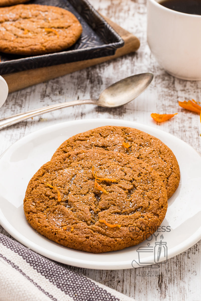 Soft Molasses Cookies