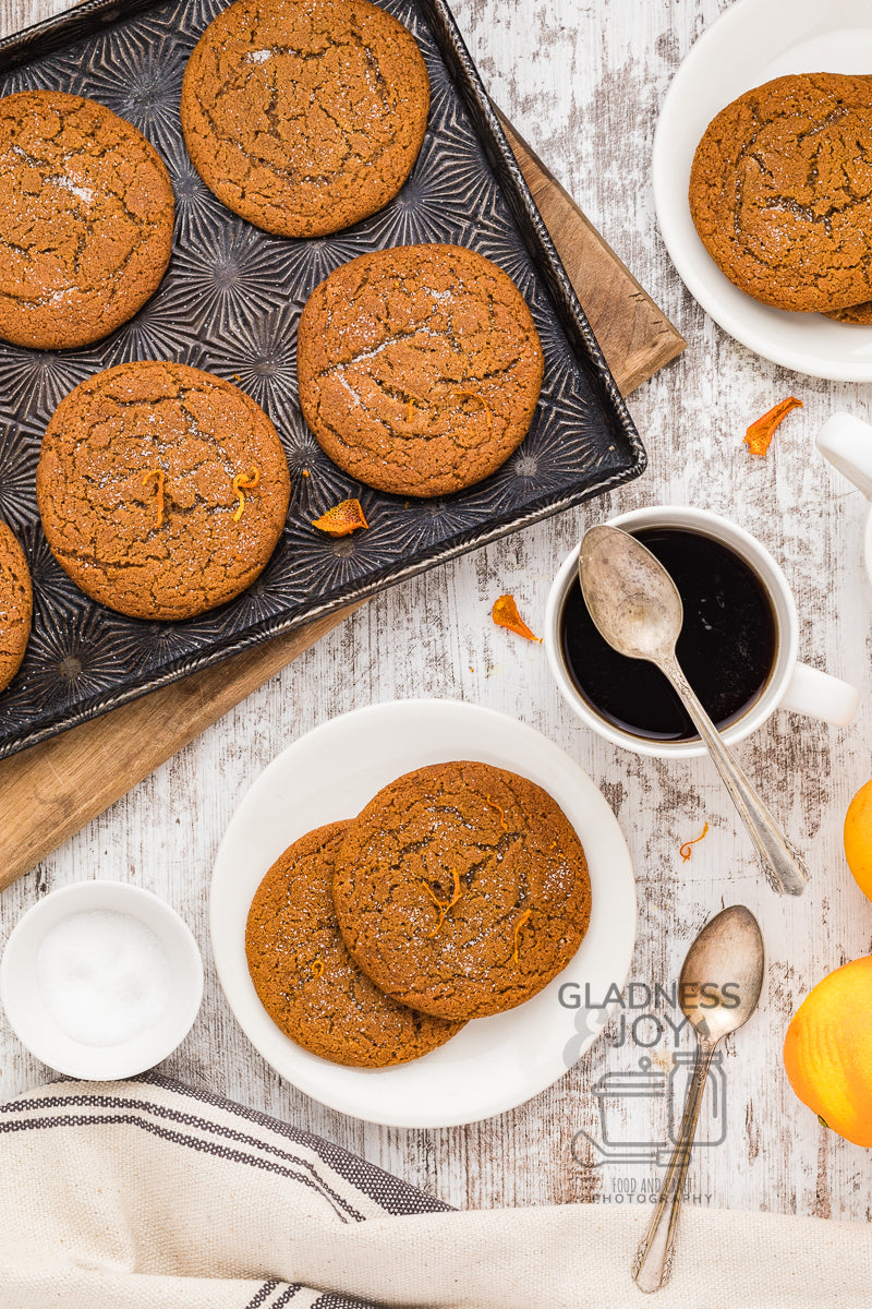 Soft Molasses Cookies