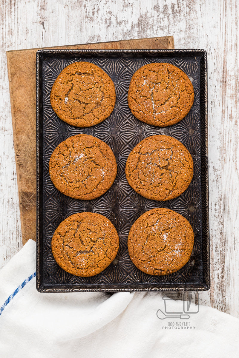 Soft Molasses Cookies