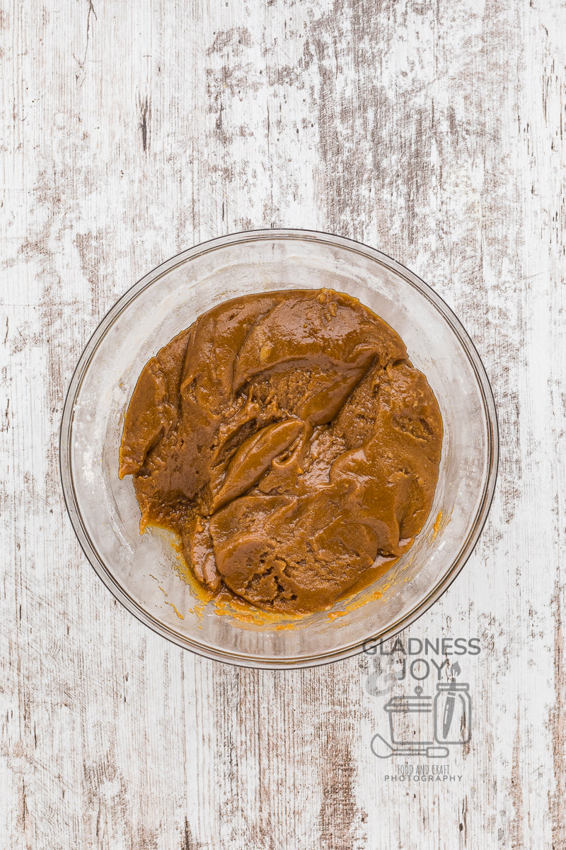 Soft Molasses Cookies
