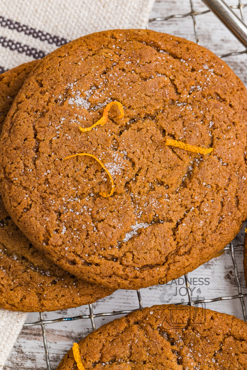 Soft Molasses Cookies
